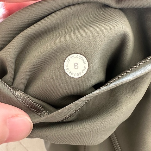 Lululemon Fast & Free Crop II Nulux 19" Grey Sage size 8 W6AS5S - Picture 10 of 16